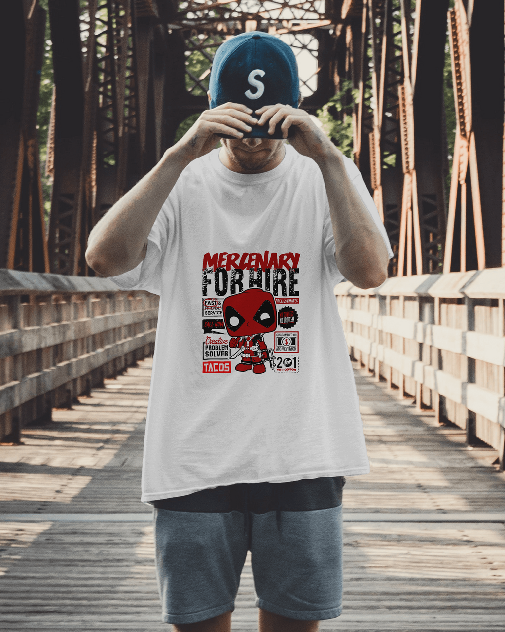 Hire Me, I’m Deadpool – Chaos, Tacos & Mayhem Edition Deadpool Classic T-shirt