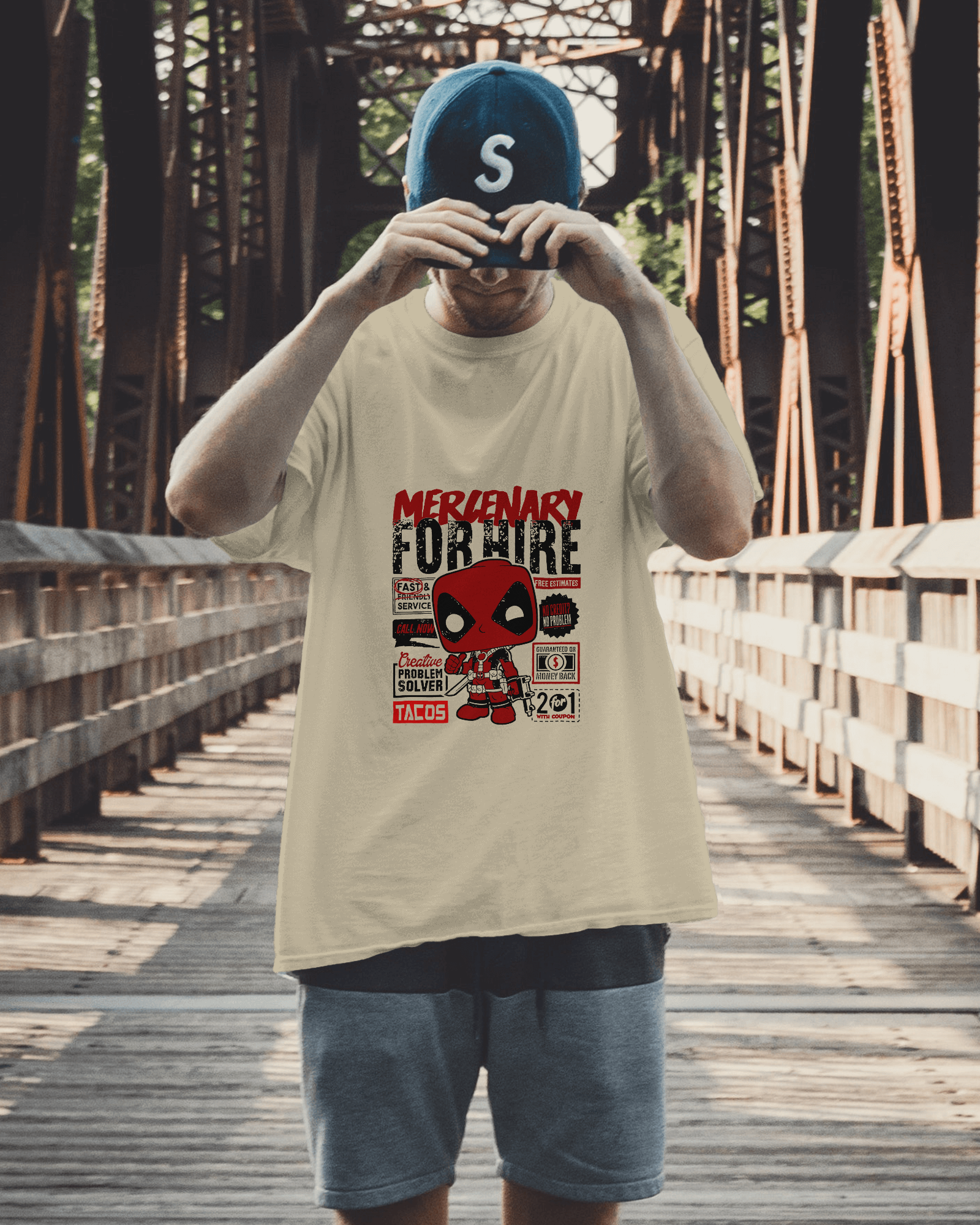 Hire Me, I’m Deadpool – Chaos, Tacos & Mayhem Edition Deadpool Classic T-shirt