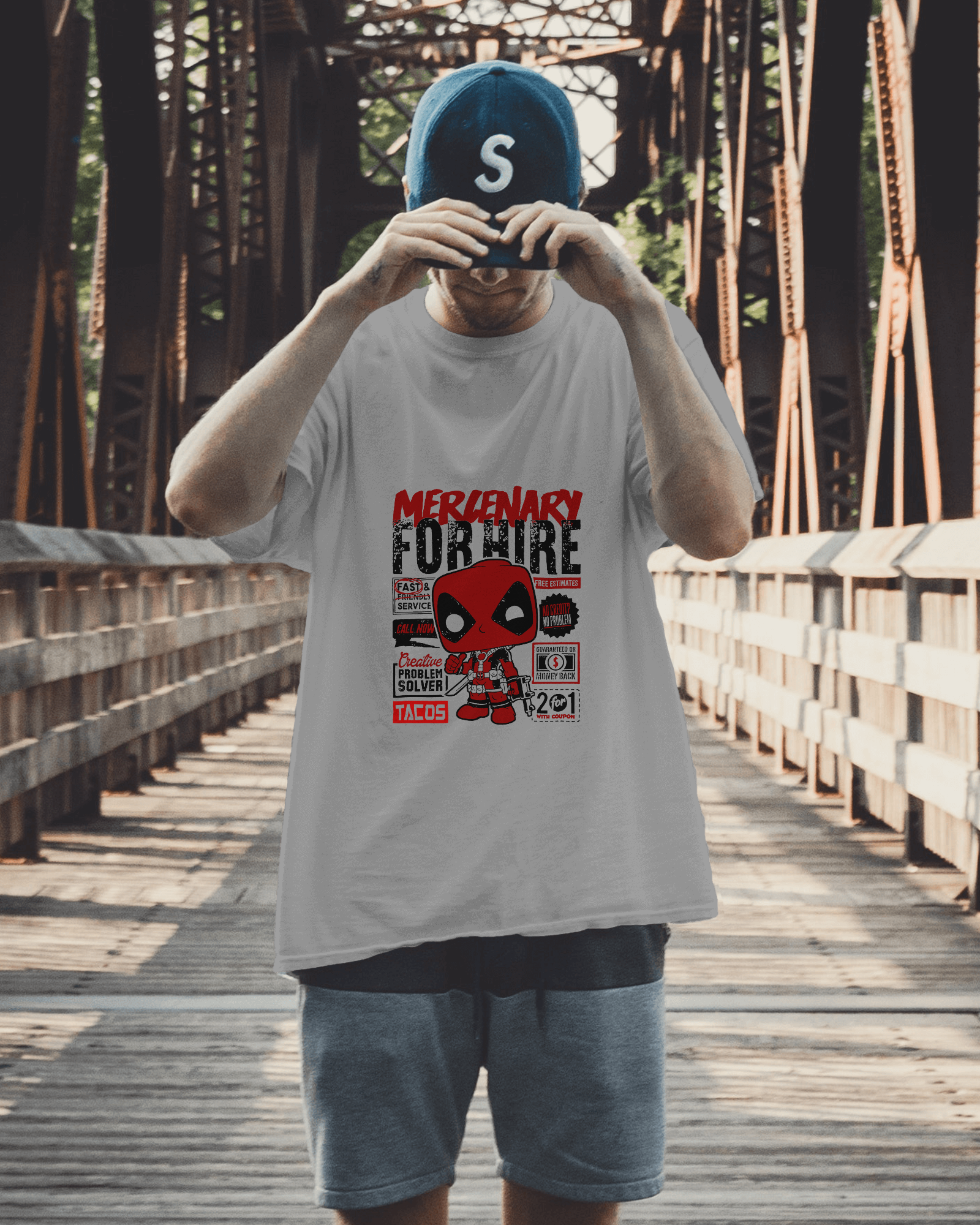 Hire Me, I’m Deadpool – Chaos, Tacos & Mayhem Edition Deadpool Classic T-shirt